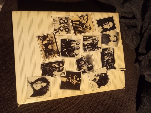 1981 Edition- Dick Clark's The First 25 Years Of Rock & Roll By Michael Uslan & - Picture 14 of 24