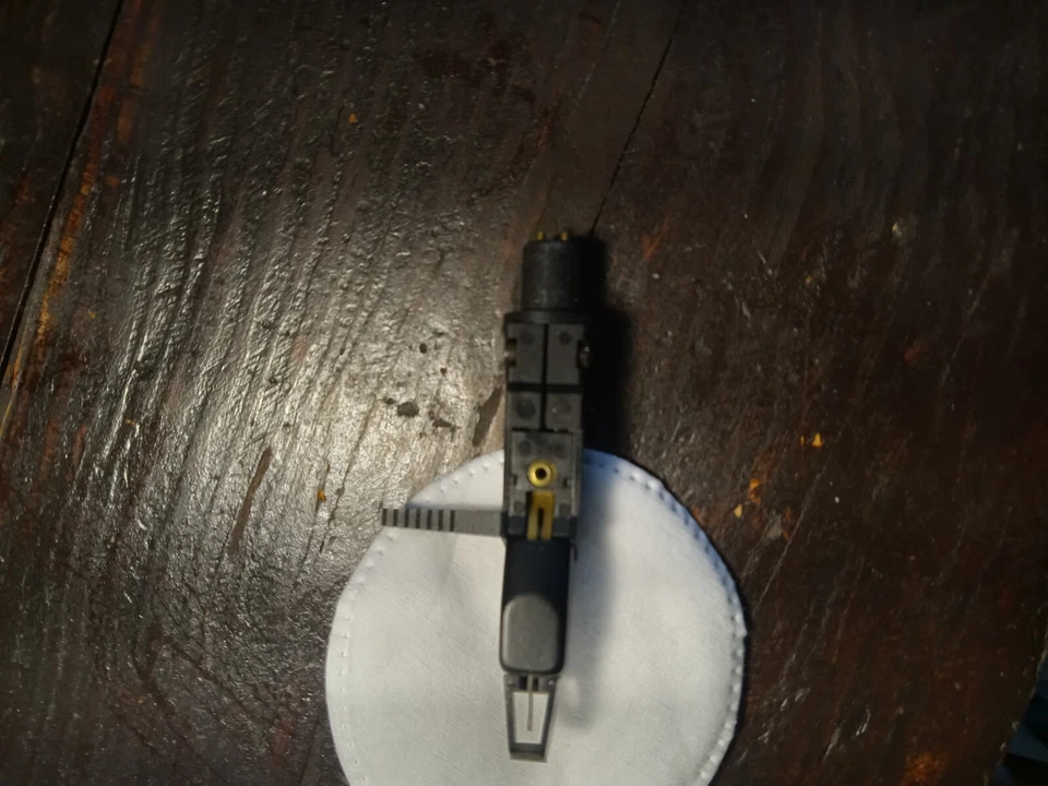 Cartucho/adaptador original Bang & Olufsen B&O MMC 10E. *necesidad de devolución/reconstrucción Foto 4 de 4