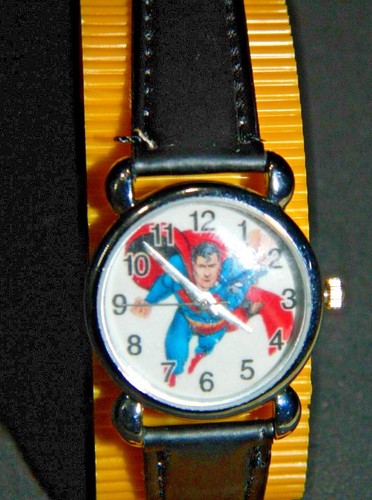  SUPERMAN KIDS OR  LADIES WATCH BLACK LEATHER BAND #121 - Picture 9 of 9
