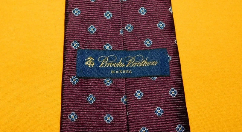 CORBATA FLORAL BROOKS BROTHERS HECHA EN EE. UU. ROJA/AZUL/AMARILLA - CORBATAS DE DISEÑADOR. Foto 3 de 3