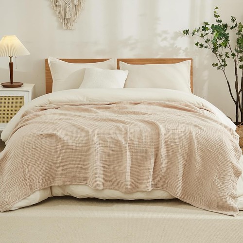 Stylish Lightweight Gauze Blanket Queen Size - Cotton Bedding for Relaxing Naps - Picture 3 of 11
