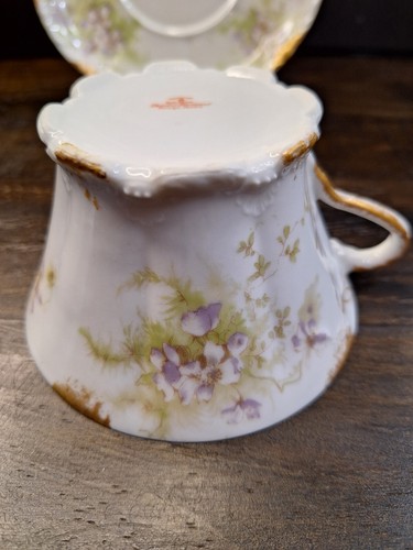 Theodore Haviland Limoges France Cup and Saucer Set Lavender/Gold Gilt Marked - Picture 5 of 19
