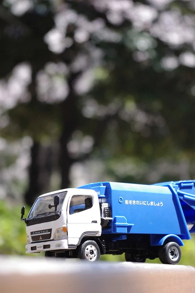 Camión de basura Diamond Pet DK-5106 escala 1/43 Mitsubishi Fuso Canter (Japón Foto 2 de 4