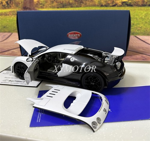 AUTOart 1/18 Bugatti VEYRON SUPER SPORT Modelo Diecast Coche Regalo Panda Blanco Negro - Imagen 3 de 22