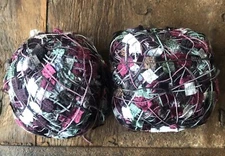 Trendsetter Yarns FLORA Yarn #110 Black Sage White Burgundy Italy 70yds Lot Of 2