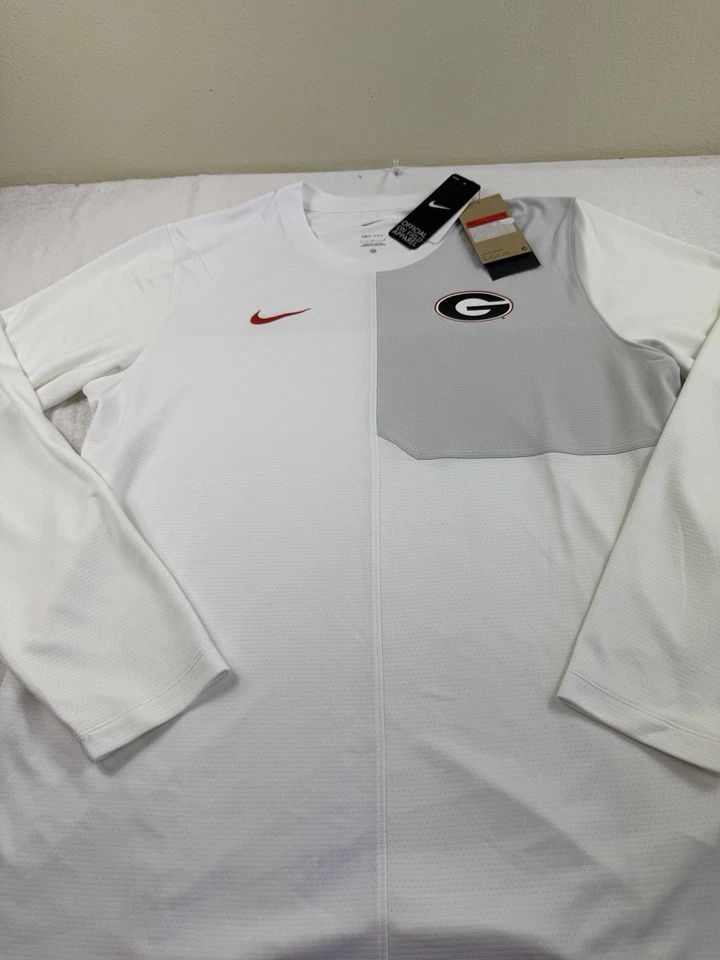 Camisa Nike NCAA Georgia Bulldogs L/S Blanca Talla Lg Dri Fit On Field (Muestra) $80 Foto 2 de 4