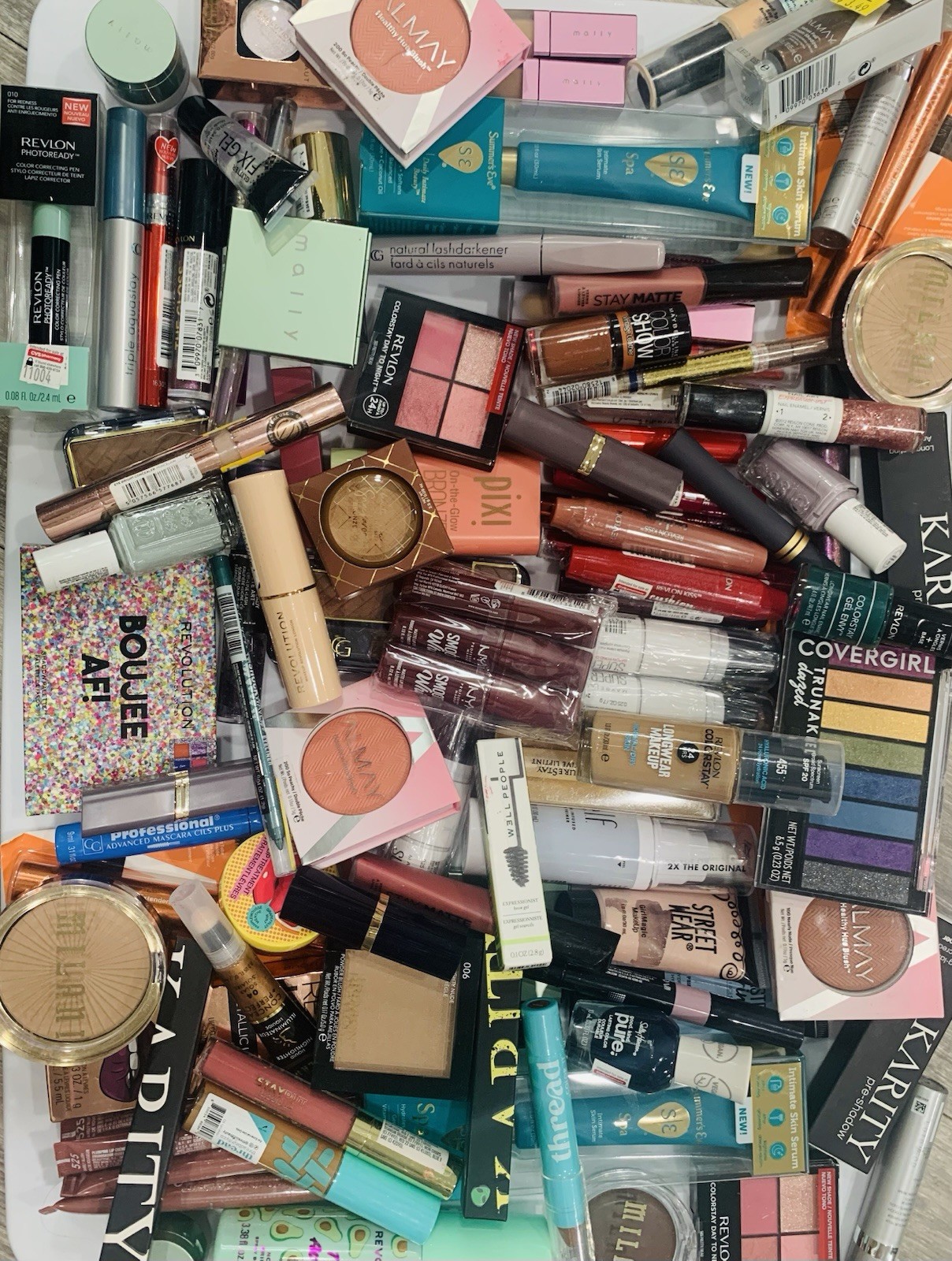 Wholesale Makeup Up Lot 100 Pieces 