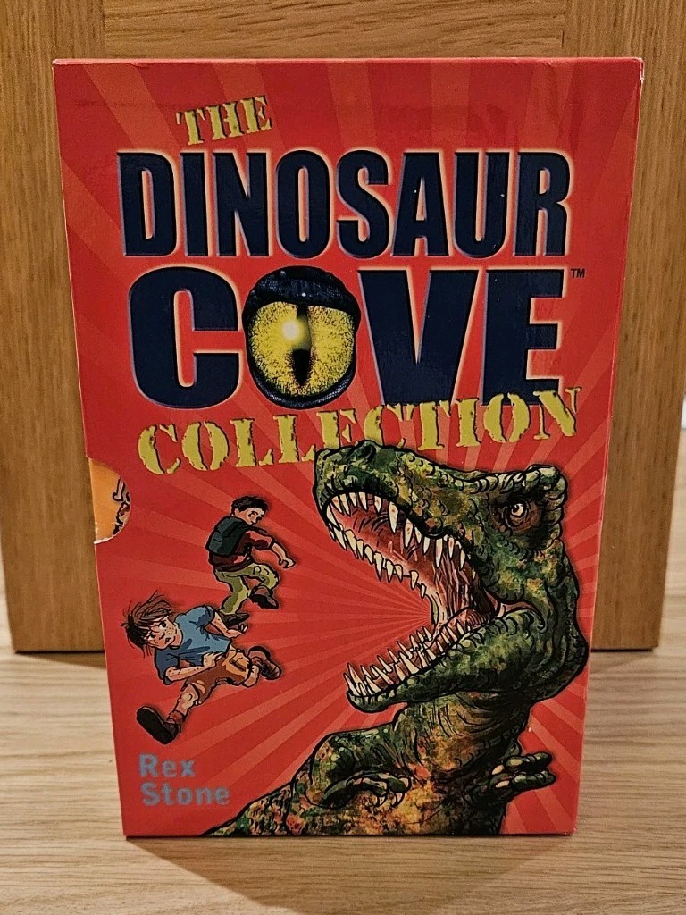 Dinosaur Cove Collection 全20巻セット　洋書　多読 Buy Dinosaur Cove Series Collection 1 to 20 Pack (finding