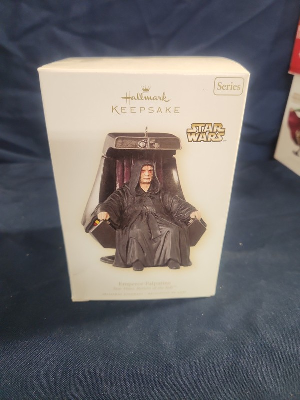 Hallmark Keepsake Star Wars Ornament Emperor  Palpatine 2008