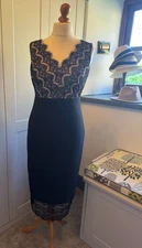 Stunning Cocktail dress fully lined  size 14 5% stretch