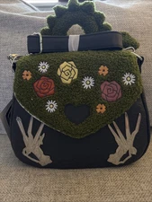 Loungefly Edward Scissorhands Hedge Crossbody Bag Purse NWT Exclusive