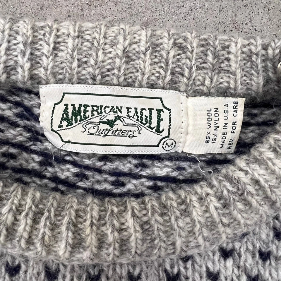 Suéter de Lana American Eagle Hecho en EE. UU. Gris Marino Ojo de Pájaro Tejido de Pescador M Foto 2 de 4