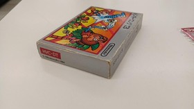 Nintendo Donkey Kong 3 HVC-DT NES Silver Box Japan