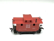 Vintage 1970s HO Scale New Haven Railway NH 551 Bobber Caboose