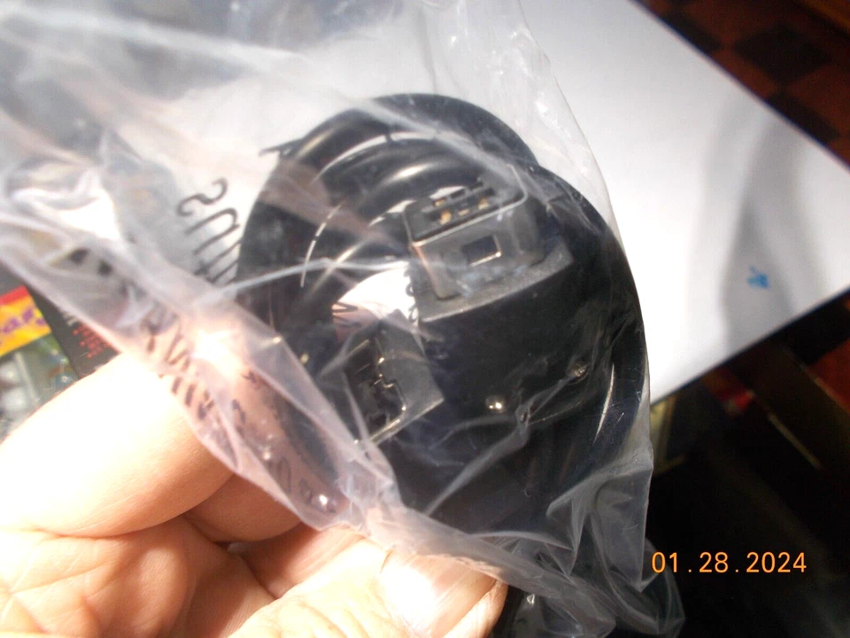 NIP Hyperkin 6' Extension Cable for NES Classic / WiiU / Wii via Wiimote - Image 3 of 3
