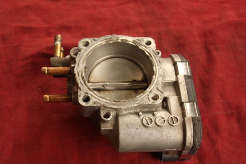 2000-2005 Audi Bosch Engine Throttle Body. #078133062B. (1021A) - Picture 3 of 5