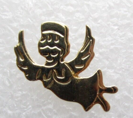 Praying Angel Winged Lapel Pin (C938)