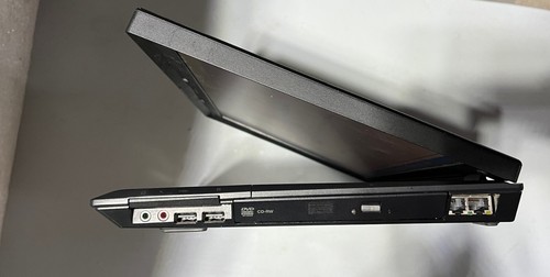 Used - Tested - Lenovo ThinkPad SL500 - Intel Duo Core 2.0Ghz - No HDD - 2GB RAM - Picture 10 of 11