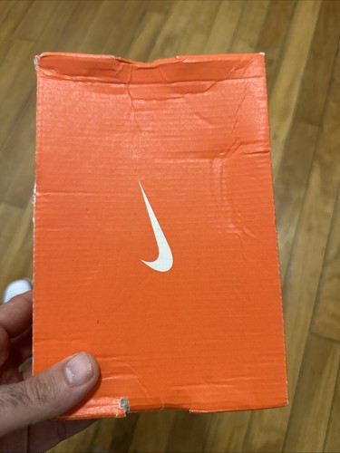 2007 New Nike Little LeBron Low St (TD) Kids Sneaker Size 5c - Picture 11 of 14
