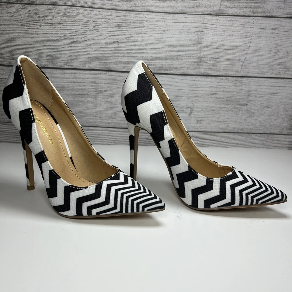 "Republic LA Stilettos Talla 6 Nuevo Zapato Tacón 4"" Blanco y Negro Gráfico Zigzag" Foto 2 de 4