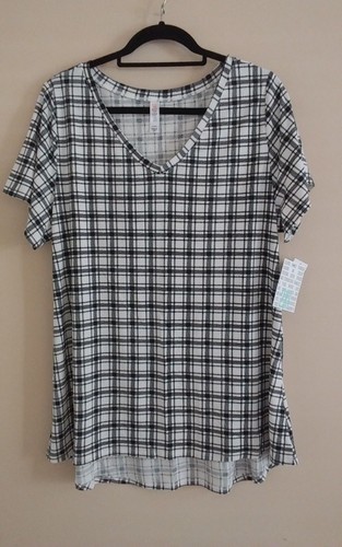 BUTTERY SOFT LULAROE SIZE 2 X BLACK AND WHITE PLAID CHRISTY T - Picture 2 of 4
