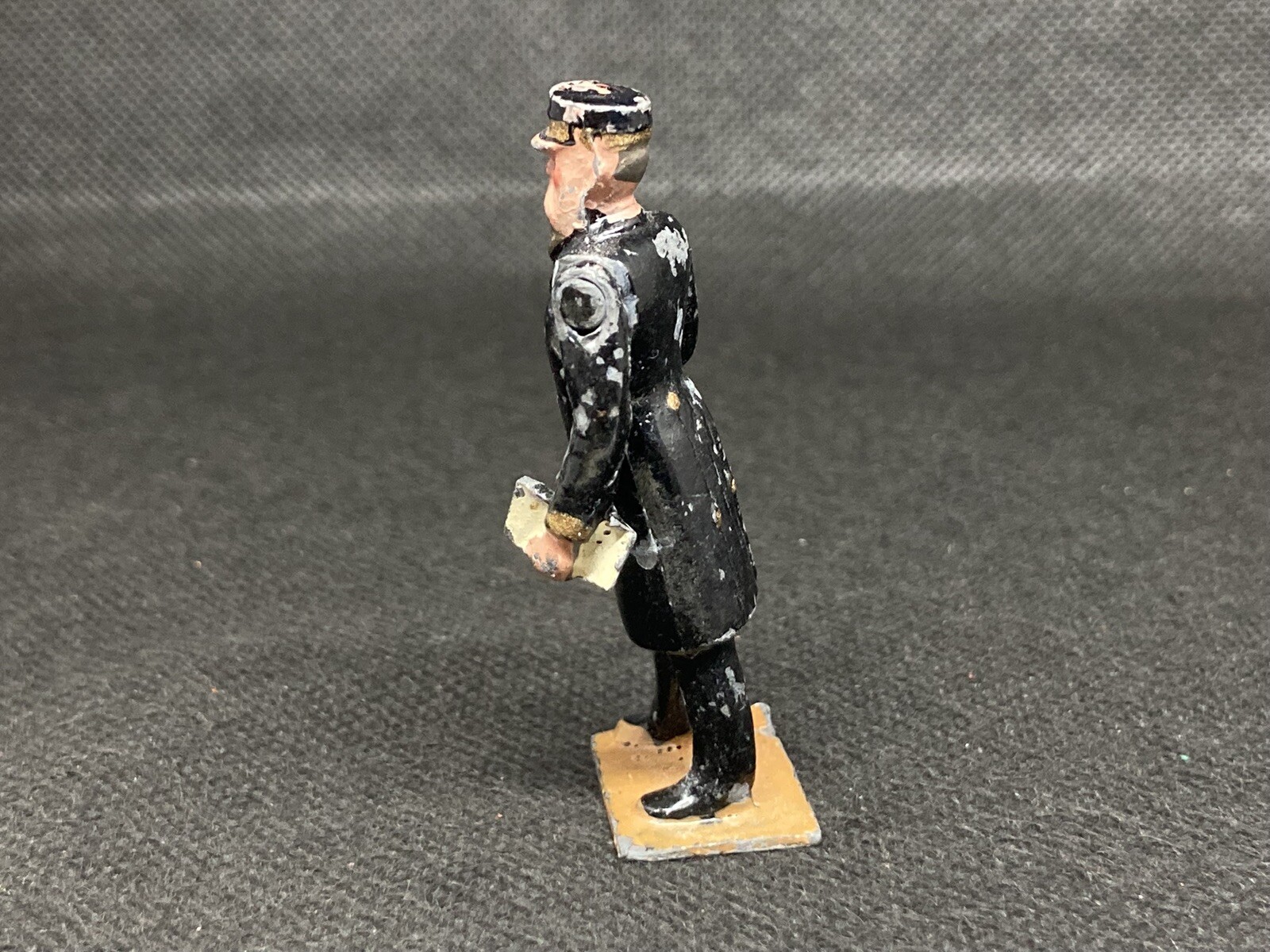 Picture 2 of 6