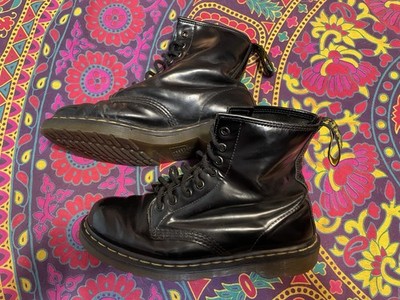 Dr Martens Original Black 1460 Smooth Leather Boots - 8M/9W