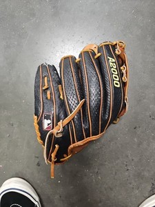 Gant Baseball Wilson A2144 Bobby Bonds - Cuir - 12 Pouces - Droitier - Vintage - Taïwan