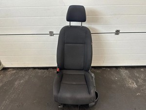 Volkswagen Golf Plus 2010 Fahrersitz MAB4707