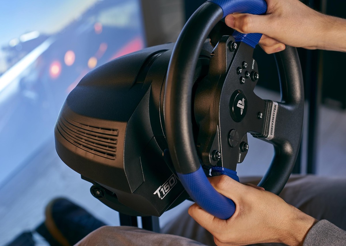 その他 THRUSTMASTER T150 FORCE FEEDBACK T150 Force Feedback – Thrustmaster