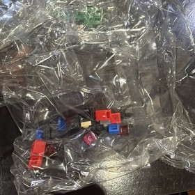 2012 LEGO 21102 Minecraft Micro World w/ Steve & Creeper Incomplete 