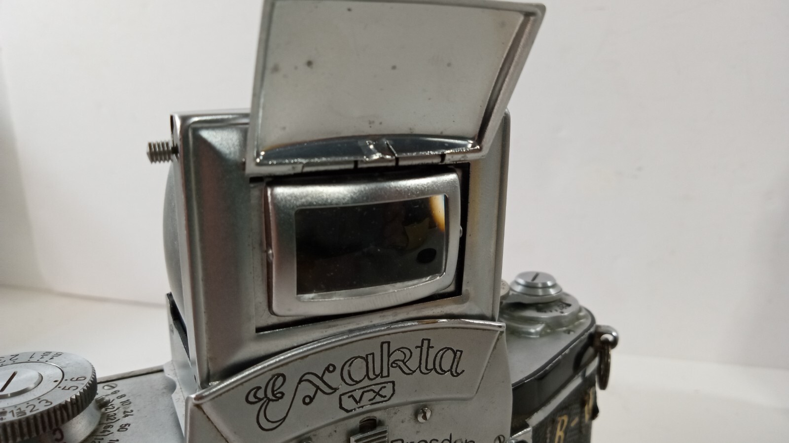 Foto 6 di 24