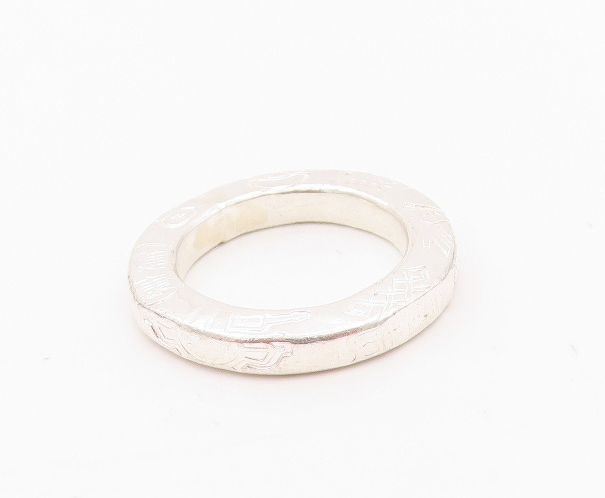 925 Sterling Silver Vintage Ring Solid carved Design SZ 5