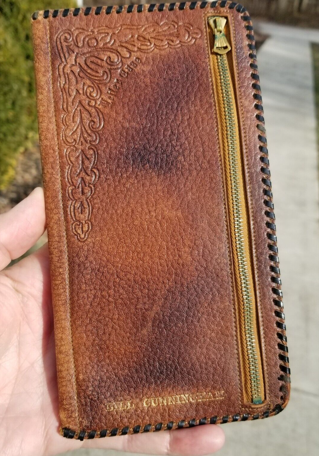 Picture 2 of 8