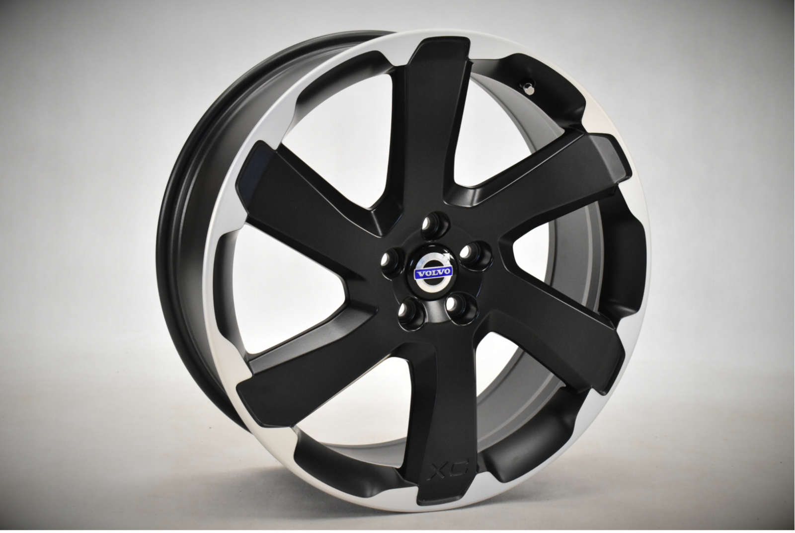 Alloy Wheels Volvo XC60 XC40 V60 S60 8x20 ET55 31316131 for sale 