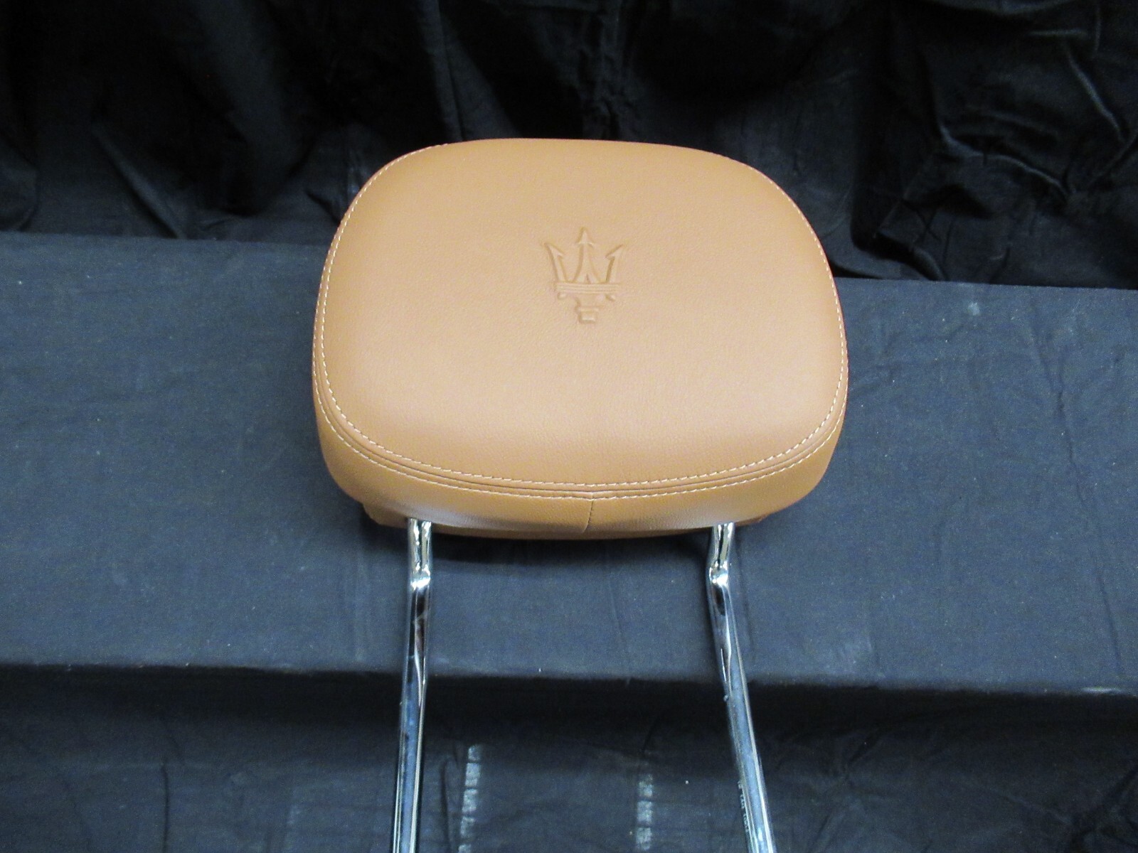 Maserati Headrest MASERATI GHIBLI, LEVANTE 673003657
