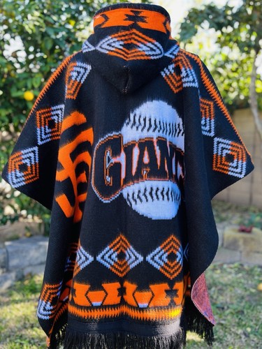 San Francisco Giants Alpaca Wool blend Poncho, Unisex Hooded Made In Ecuador. - Picture 4 of 5