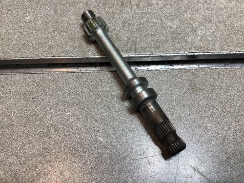 Suzuki RM125,1978,clutch pinion,clutch arm pivot shaft,#2 - Picture 3 of 3