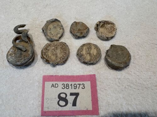 antique lead bag seals - 第 1/8 張圖片