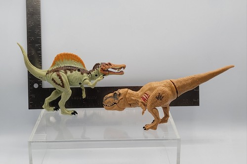 Jurassic World T-REX + Spinosaurus Chomping Jaws Dinosaur Action Figure Set 2015 - Picture 7 of 19