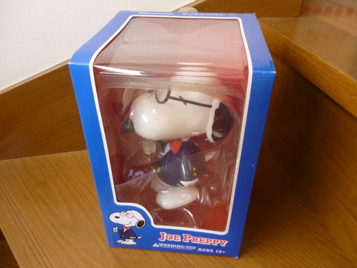 SNOOPY PEANUTS m226 Rare /Joe Preppy 1 Box /Medicom Toy Vcd SNOOPY PEANUTS m226 Rare /Joe Preppy 1 Box /Medicom Toy Vcd