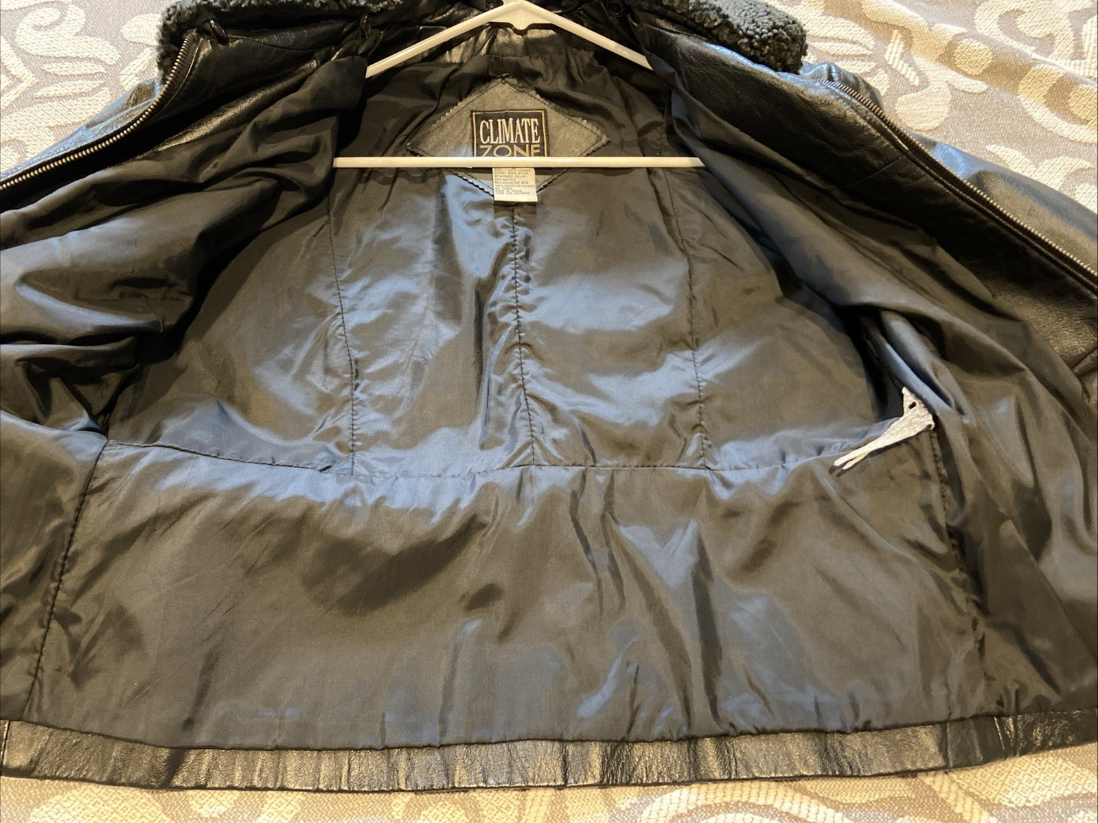 Climate Zone Black Leather Jacket Medium - image 10