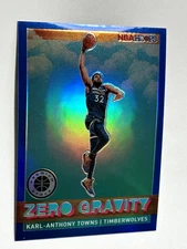 Karl Anthony-Towns 2019-20 NBA Hoops Premium Stock Zero Gravity Blue Prizm - #17