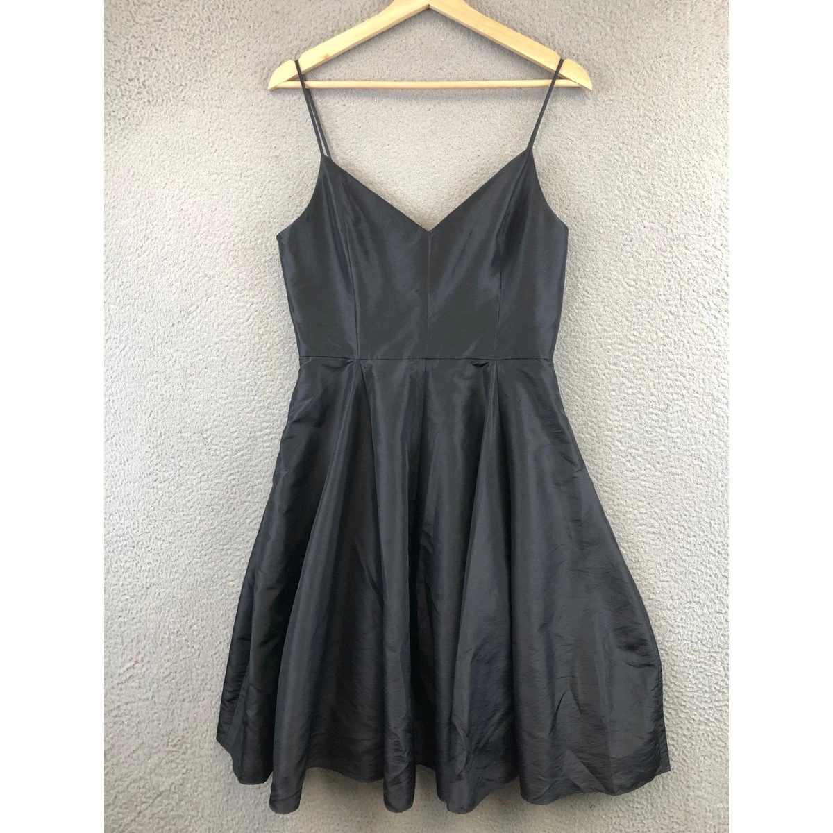 Halston Heritage Knee Length Party/Cocktail Dresses for Women for sale
