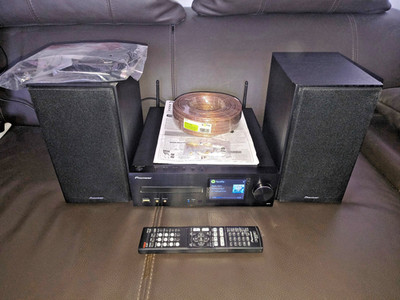 PIONEER X-HM72 HOCHWERTIGE MICROANLAGE ALUFRONT NEUE LS 2 X 50 WATT 3,5'' LCD D.