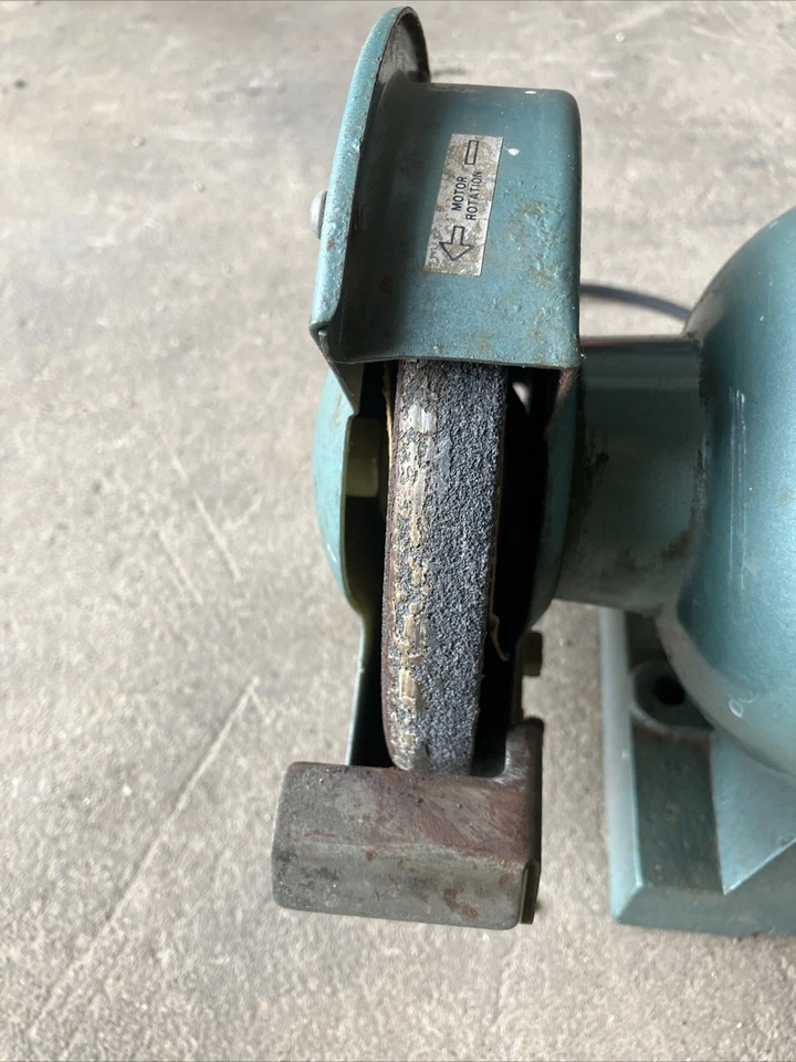 K&F Bench Grinder BG-6, 3/4 HP, 3450 Rpms, 60 HZ, 110 Volts, 6 Amp, 6” Wheels - Image 4 of 4