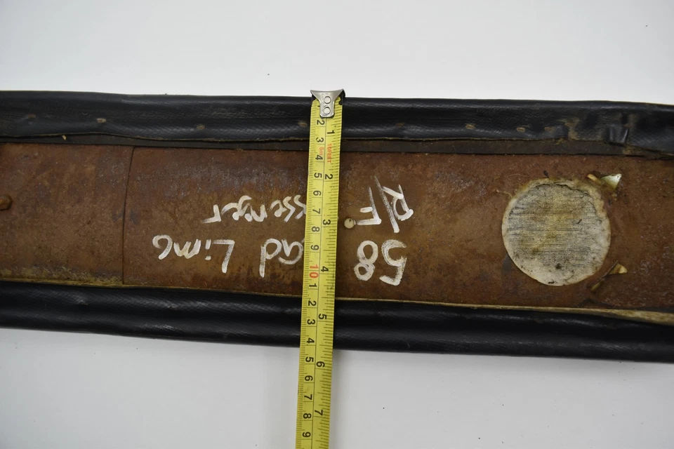 1958 CADILLAC ЛИМУЗИН СЕРИИ 75 ПЕРЕДНИЙ ПРАВЫЙ ПАССАЖИР НИЖНЕЕ СИДЕНЬЕ ОТДЕЛКА 58 - Изображение 2 из 4