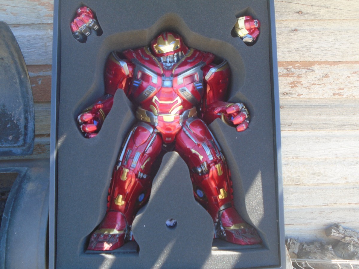 Hot Toys Avengers: Infinity War Hulkbuster 2 1/6 Scale Action