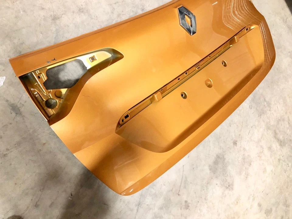 Diadema trasera hatchback RENAULT SCENIC 4 IV (amarillo miel) Foto 3 de 4