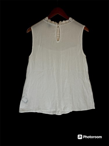 Torrid 0 Large White Blouse BOHO Sleeveless Crinkle Gauze Crochet Tank Top - Picture 7 of 10